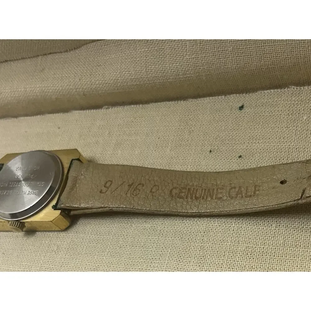Anne Klein Women’s Sutton Watch Gold Tone 22 mm Calf Leather Band Original Box